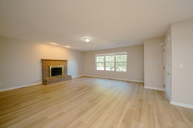 Foto del edificio - 1223 E Davis St