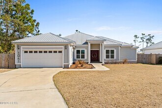 Building Photo - 1041 Plantation Dr