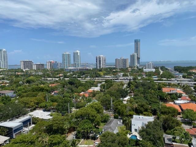 Foto del edificio - 2525 SW 3rd Ave