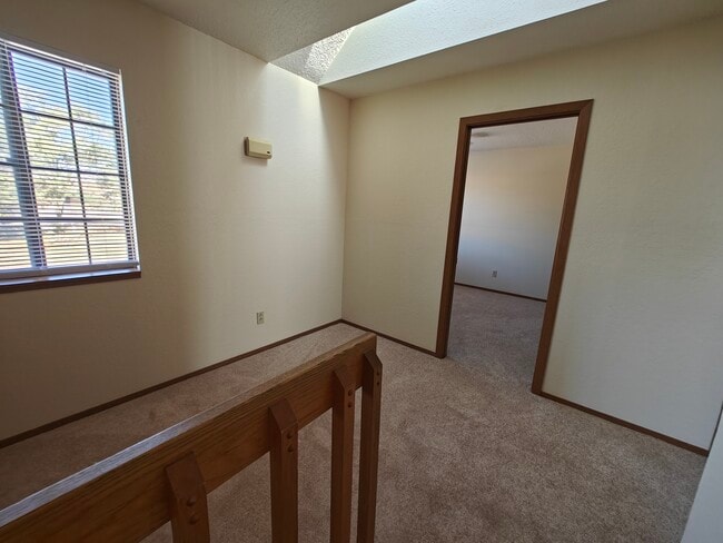 Building Photo - Pine Run Place Independent Living 55+