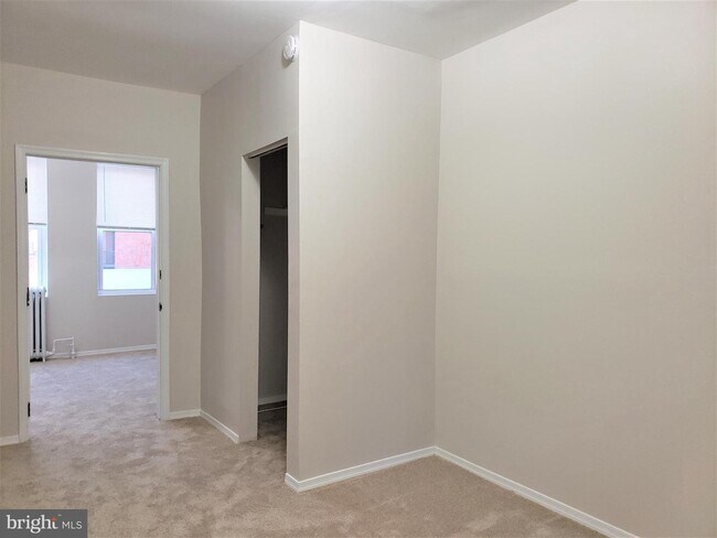 Foto del edificio - 1729 Columbia Rd NW