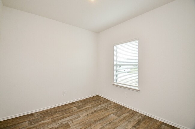 Building Photo - 3806 Axyl Run Ct