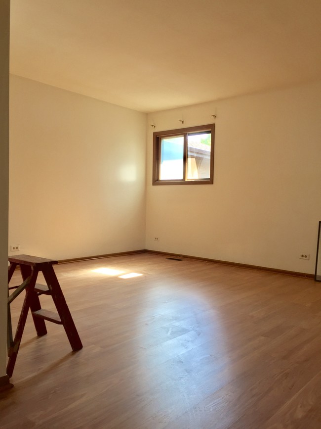 Building Photo - 163 Ruga Ct