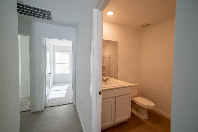 Building Photo - 1359 Neria Lp