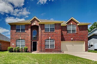 Building Photo - 21730 Maple Bluff Dr