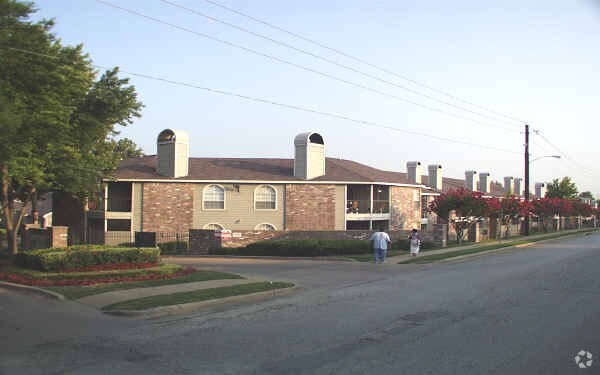 Mandalay Palms Apartments Dallas Tx