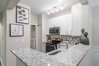 Building Photo - The Quinn Sugarloaf