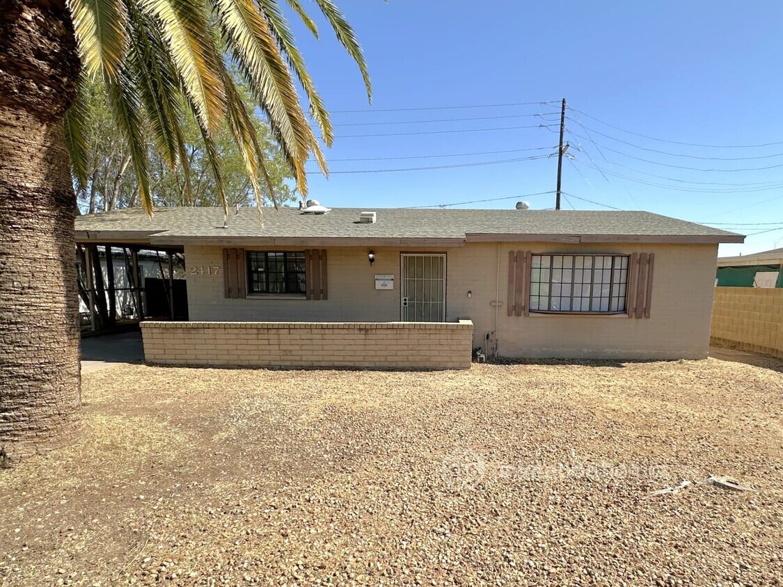 Foto principal - 2417 W Osborn Rd