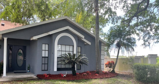 Building Photo - 2701 Wilder Park Dr