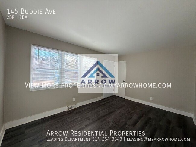 Foto del edificio - 145 Buddie Ave