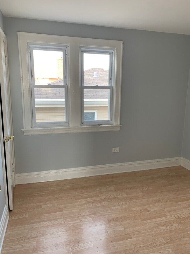 Foto del edificio - 5523 S Nottingham Ave