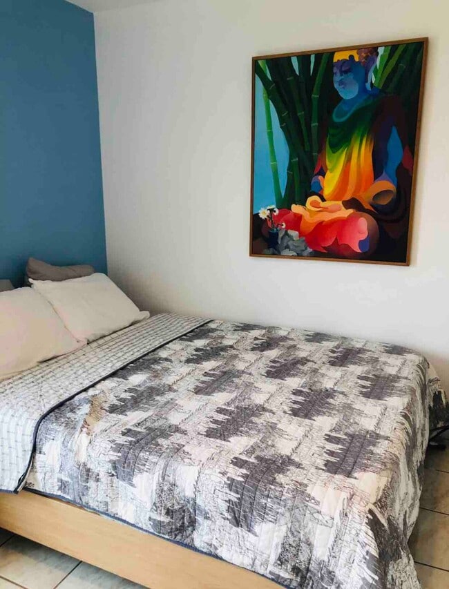 Bedroom - 6578 Country Wood Way House