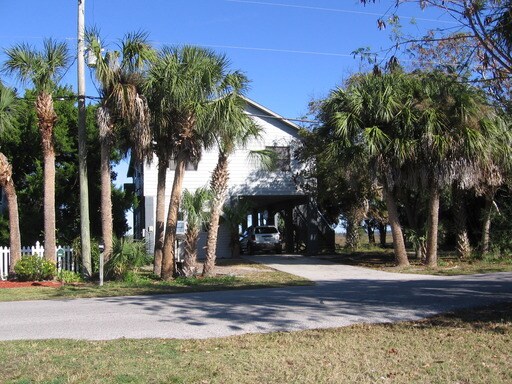 Primary Photo - 4035 Eagle Nest Dr