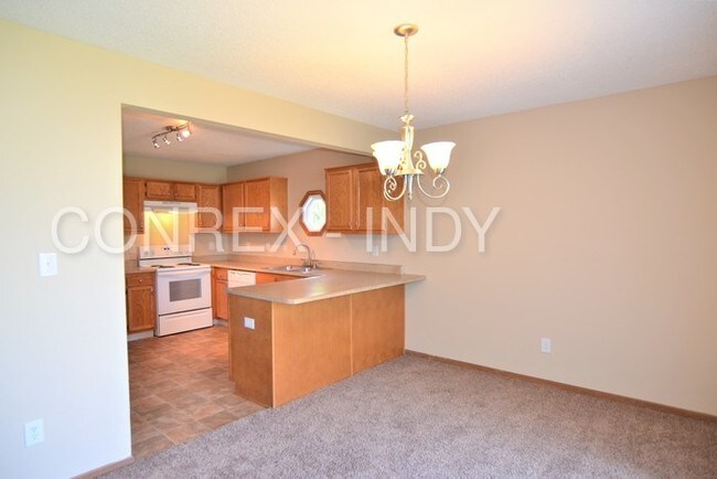 Building Photo - 8030 Whistlewood Dr