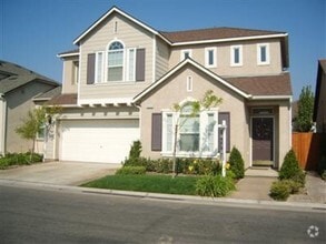 Building Photo - 4020 W Fig Tree Ln