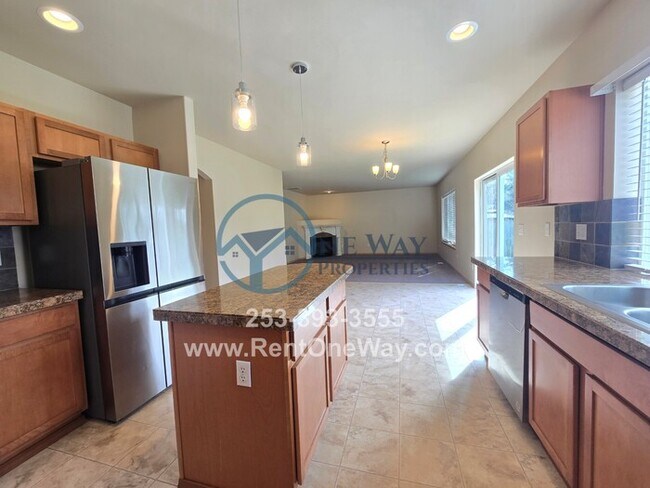 Foto del edificio - 15410 87th Ave E