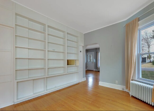 Foto del edificio - 42 Norman Pl