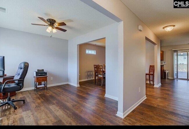 Foto del edificio - 204 Meyer Ln