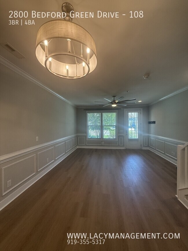 Foto del edificio - 2800 Bedford Green Dr