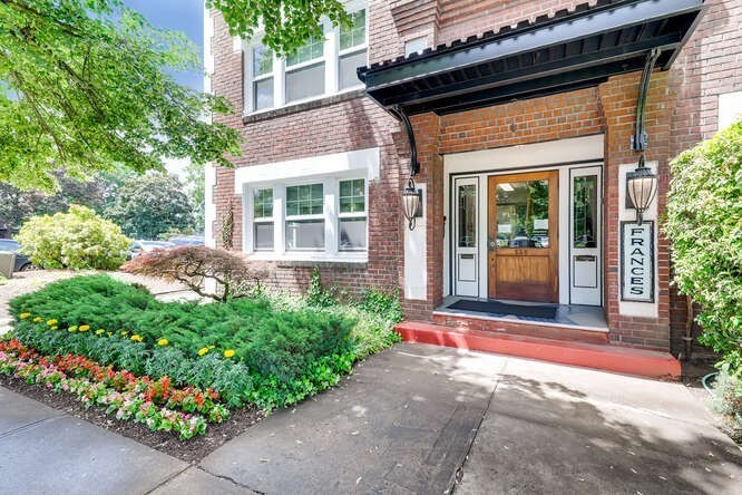 Primary Photo - Frances Apartments