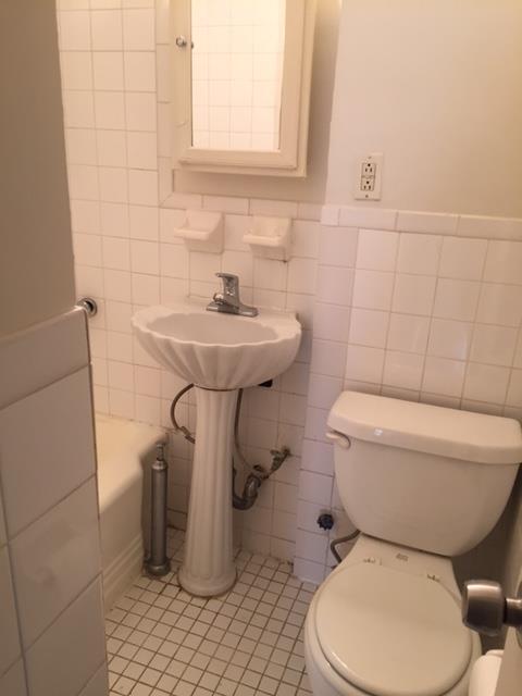Foto del edificio - 304 E 38th St