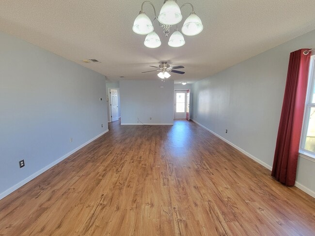 Building Photo - 7678 Chablis Cir