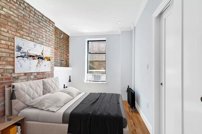 Building Photo - 440 West 47th Street