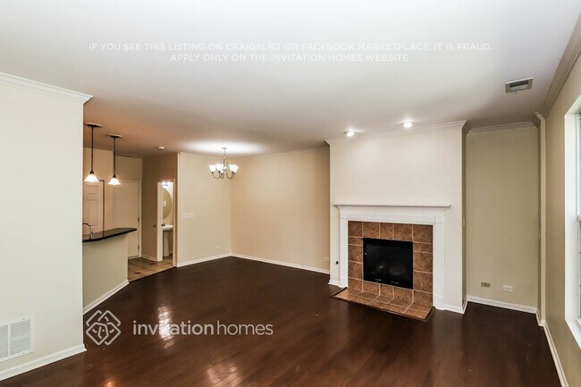 Building Photo - 271 Springbrook Trail S