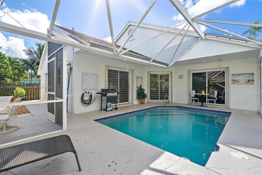 Foto principal - 6051 Kendrick St