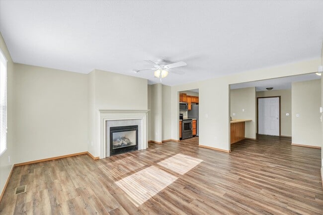 Building Photo - 2733 Rainbow Ave