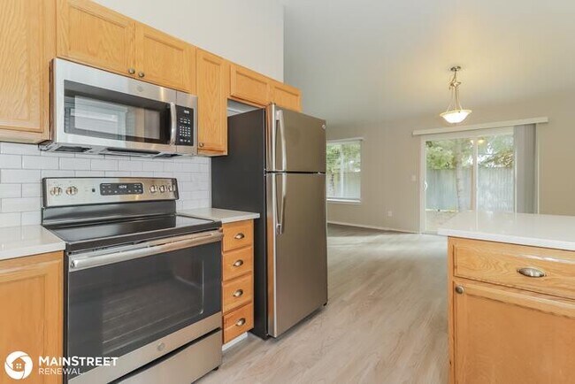 Foto del edificio - 18507 39th Ave E, Tacoma, WA 98446
