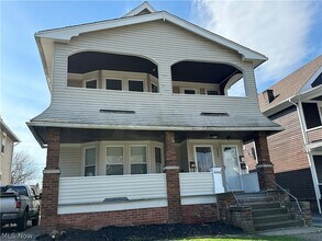 Building Photo - 3342 Desota Ave