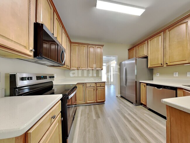 Foto del edificio - 5705 Beargrass Ln