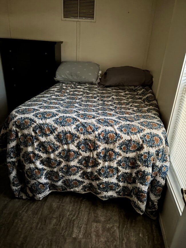 Foto del edificio - 39600 Knob Hill Rd