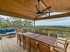 Building Photo - 268 White Oak Dr