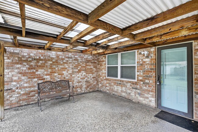 Foto del edificio - 2543 Ciderwood Dr