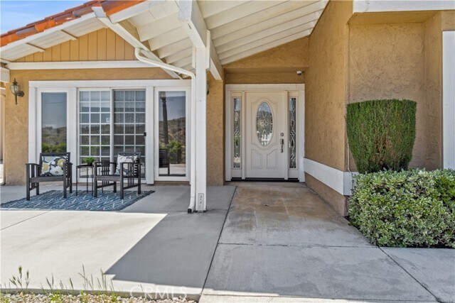 Foto del edificio - 30120 Hasley Canyon Rd