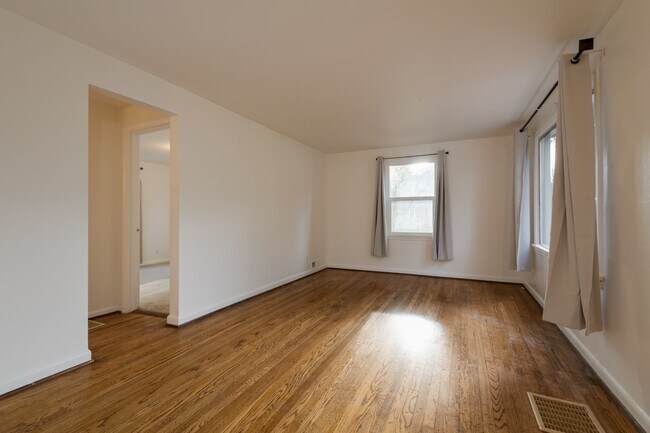 Foto del edificio - 1702 27th Ave