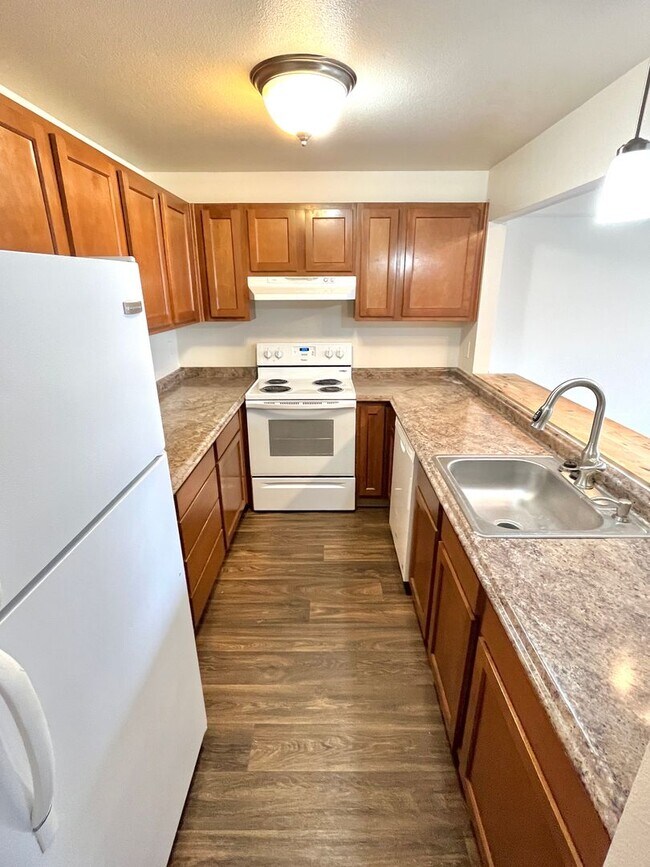 Foto del edificio - GREEJ03