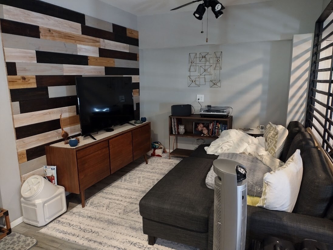 2901 Kelvington Dr, Orlando, FL 32810 House Rental in Orlando, FL