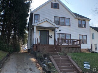 Building Photo - 478-478 W 8th St