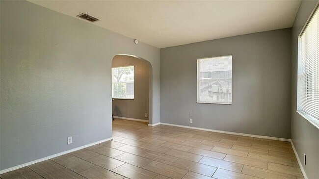 Foto del edificio - 2532 4th Ave S