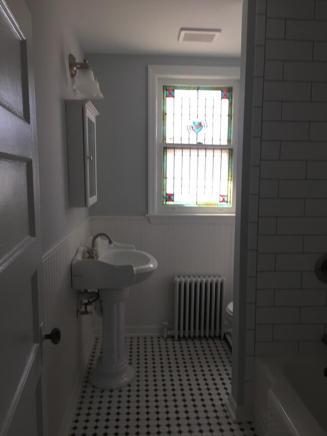 Bathroom - 410 4th Ave