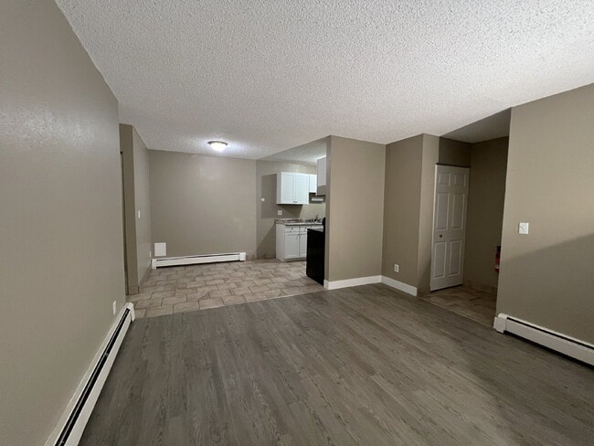 Building Photo - Modern Comfort and Convenience—2BR Condo