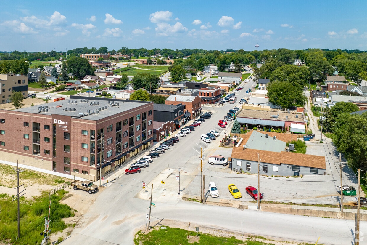Elkhorn city image