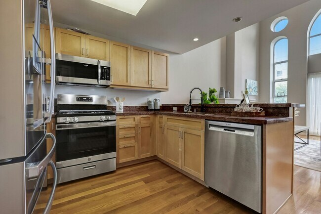 Foto del edificio - 350 N 2nd Street #321, Unit 321