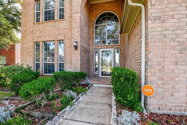 Building Photo - 6926 Sable River Dr