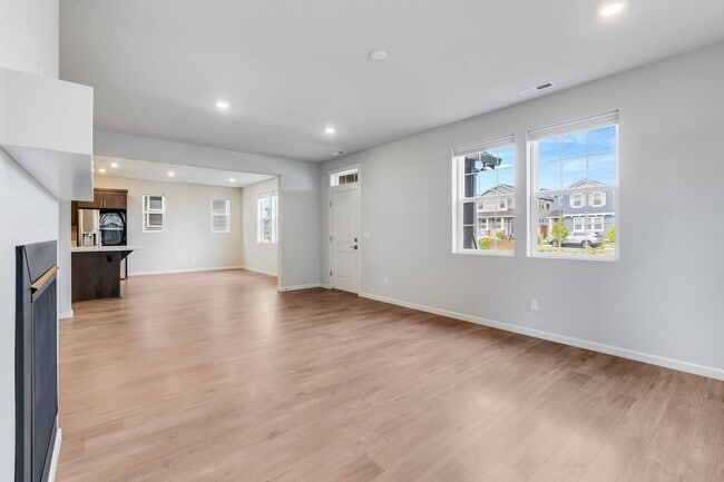 Building Photo - Beautiful 4 Bed, 3 Bath Rental Home in Nor...