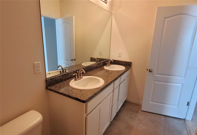 Building Photo - 27029 Juniper Bay Dr
