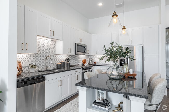 1 HAB, 1 BA: Modelo - Heights at Millcroft